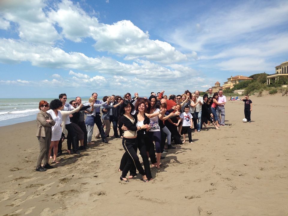L'abbraccio sulla spiaggia - Donoratico 2014
